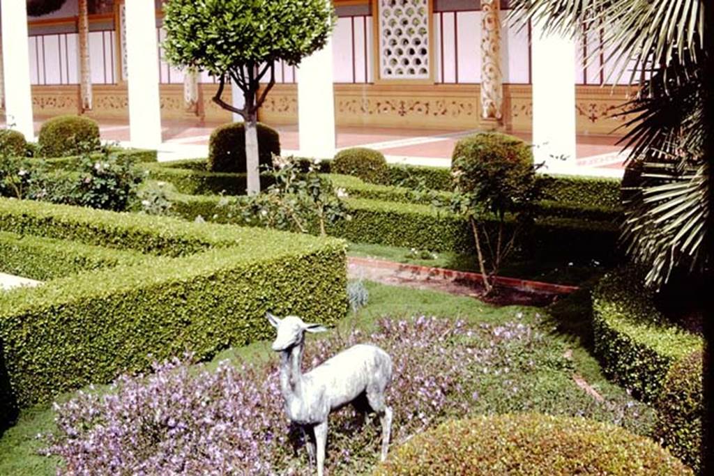 Getty Villa, Malibu, Spring 1982. Reproduction statue of a faun in garden area. Photo by Stanley A. Jashemski.
Source: The Wilhelmina and Stanley A. Jashemski archive in the University of Maryland Library, Special Collections (See collection page) and made available under the Creative Commons Attribution-Non Commercial License v.4. See Licence and use details.
J80f0427